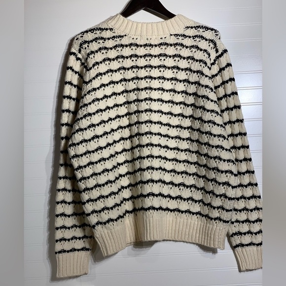 Women’s size 3X Fall’s Creek novelty stitch sweater in off‎ white and black. - Picture 6 of 6